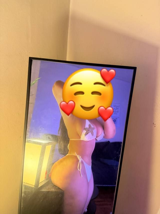 🎄🎄🌲🌲🌲🎅🎅🧑‍🎄🧑‍🎄🧑‍🎄🤶🤶♥️♥️♥️🥃🥃💋💋💋🎉🎉🍾🍾🥂🥂NUEVA NUEVA LLEGÓ EMMA VEN A CELEBRAR LA NAVIDAD CONMIGO, TODA TUYA PAPI 💋💋🥂🥂🥂🍾🍾🍾🥃🥃🥃🎉🎉🎉🎉🎅🎅 - Image 3